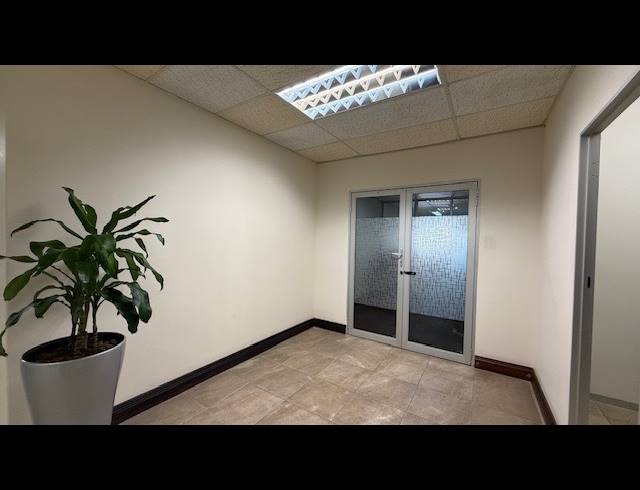 140M² OFFICE TO LET IN MORNINGSIDE